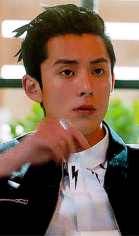 Dylan outfit for Hello Saturday. -- tags #dylanwang #王鹤棣 #daomingsi #dyshen  #f4 #meteorgarden #meteorgarden2018 #dylanwanghedi #wanghedi…