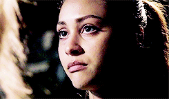 Lindsey Morgan Gifs