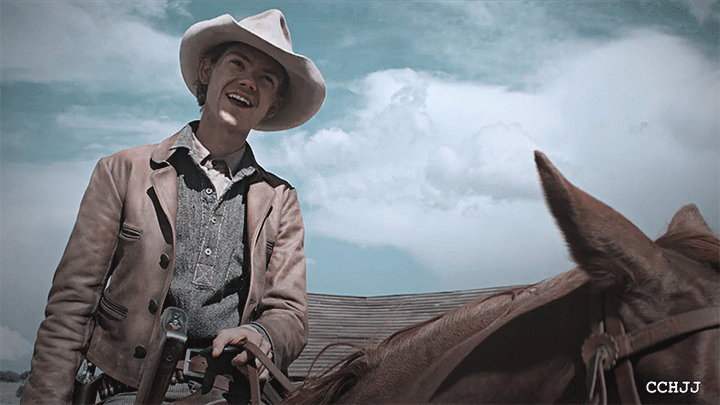 Everybody Lies Thomas Brodie Sangster Godless S0103