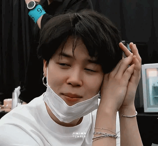 BTS's Jimin shows off his delicate yet powerful, shy yet daring