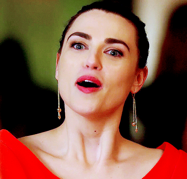 Omnia Vincit Amor Endless Gifs Of Lena Luthor Katie Mcgrath