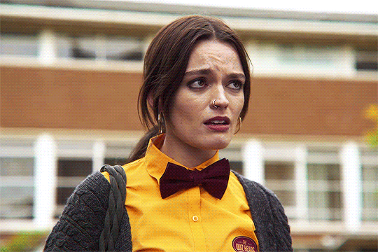 Emma Mackey As Maeve Wiley In Season 2 Of Sex Save Your Tears For 5665