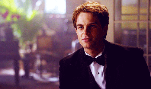 Kol Mikaelson (played by Nathaniel Buzolic) outfits on The Originals
