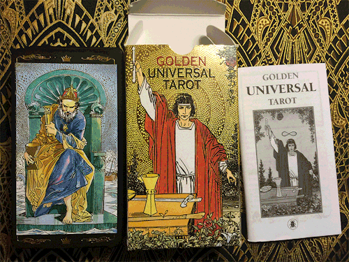 Mad Diviner — Tarot Deck Review: Golden Universal Tarot