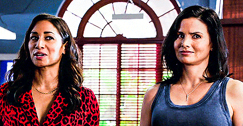 Katrina Law And Meaghan Rath Team Quani Hawaii