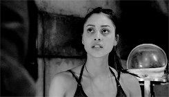 Lindsey Morgan Gifs