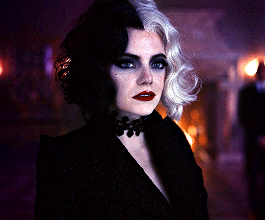 Film Updates on X: New still of Emma Stone in #Cruella (via Vogue)   / X