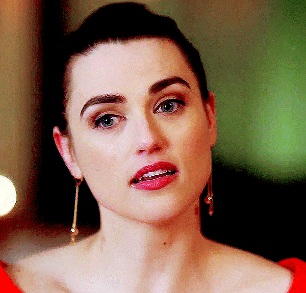 Omnia Vincit Amor Endless Gifs Of Lena Luthor Katie Mcgrath