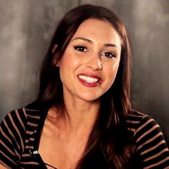 Lindsey Morgan Gifs