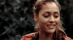 Lindsey Morgan Gifs