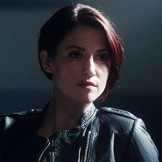 thewitchandtheassassin — Lilac (Alex Danvers x Reader)