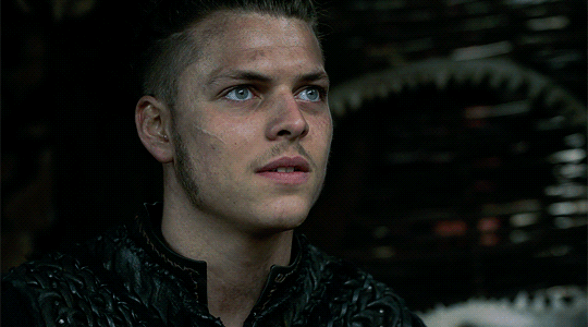 The Viking King and the Pancakes (Ivar x reader)