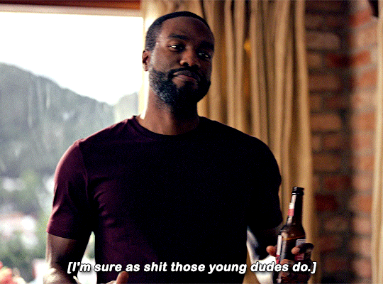 On Your Left Yahya Abdul Mateen Ii And Anthony Mackie In Black 