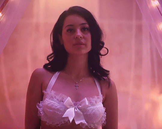 bloodlusted fairy Alexa Demie as Maddy Perez in EUPHORIA 2019