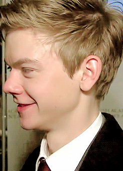 metamorphesque Thomas Brodie Sangster side profile