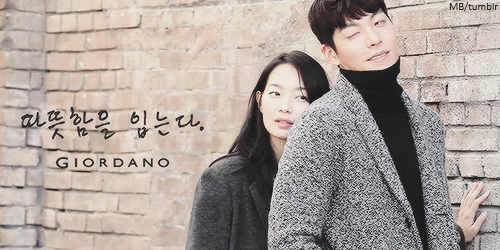 Han So-hee and Cha Eun-woo's look for Giordano's latest campaign