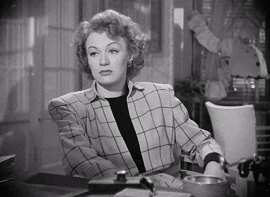 nothing lasts, really. / EVE ARDEN as Ida Corwin in MILDRED PIERCE ...