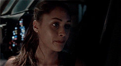 Lindsey Morgan Gifs