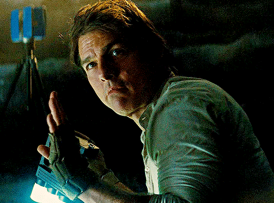 Theres A God Standing Here With Wet Hands Tom Cruise As Nick Morton In The Mummy 2017 Dir 3743