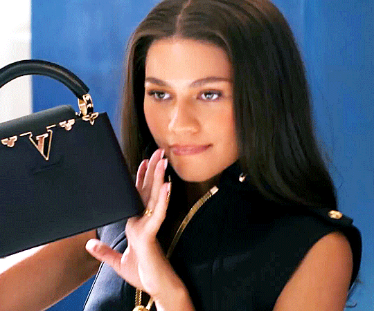 Louis Vuitton on X: #Zendaya and the Capucines. The new