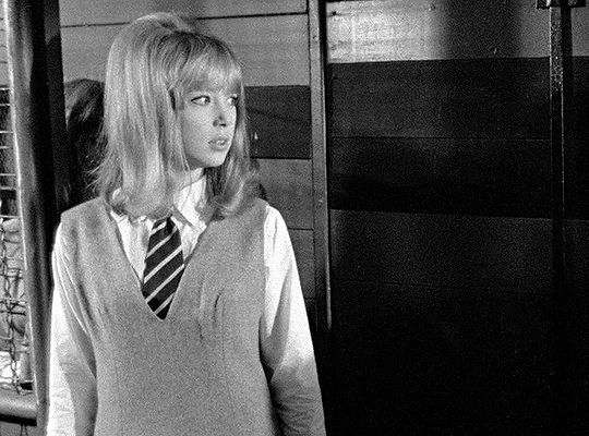 PATTIE BOYD in A HARD DAY’S NIGHT (1964) ... : love is all, love is you