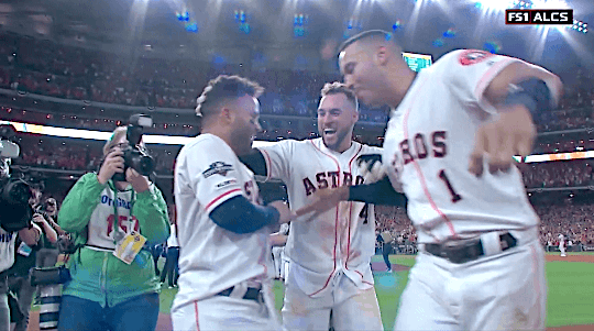 GF Baseball — José Altuve hits a walk-off, two-run home run in