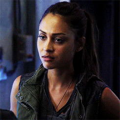 Lindsey Morgan Gifs