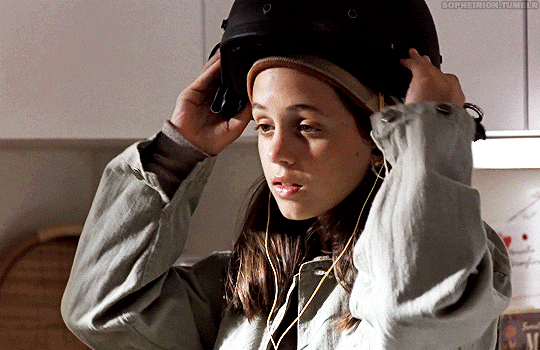 ELIZA DUSHKU as Dana Tasker TRUE LIES (1994)... : far beyond the stars