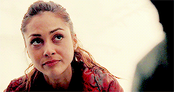 Lindsey Morgan Gifs