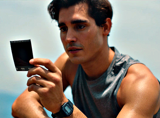 chaotic — HENRY ZAGA Depois do Universo (Beyond the