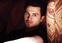 Michael Malarkey Height