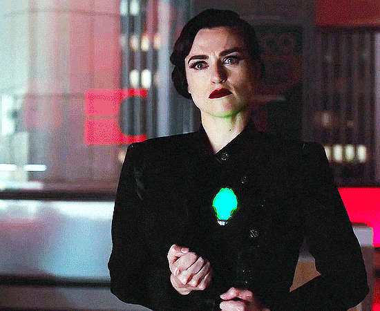 Omnia Vincit Amor Endless Gifs Of Lena Luthor Lena Its