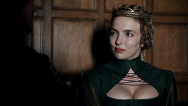 jodie comer gif pack - hazel eyes