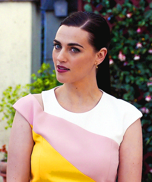 Omnia Vincit Amor Endless Gifs Of Lena Luthor Katie Mcgrath