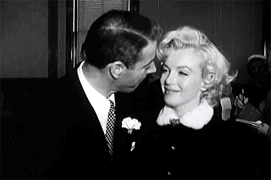 Silver Technicolor — Marilyn Monroe & Joe DiMaggio: A