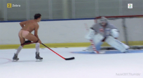 Naked Hockey Plaers