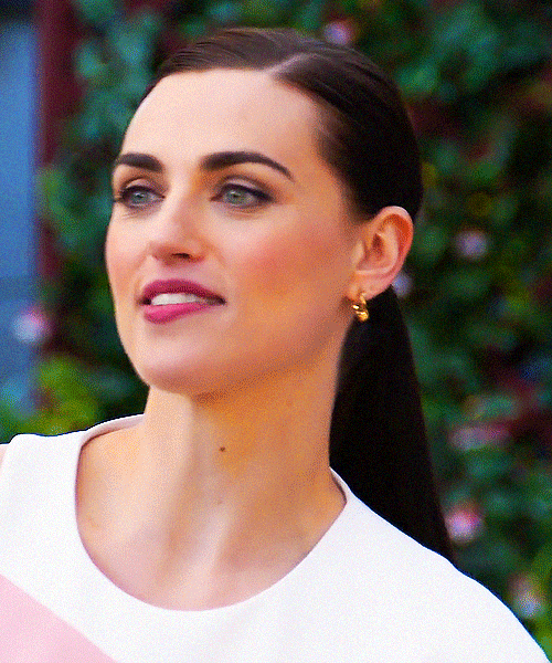 Omnia Vincit Amor Endless Gifs Of Lena Luthor Katie Mcgrath