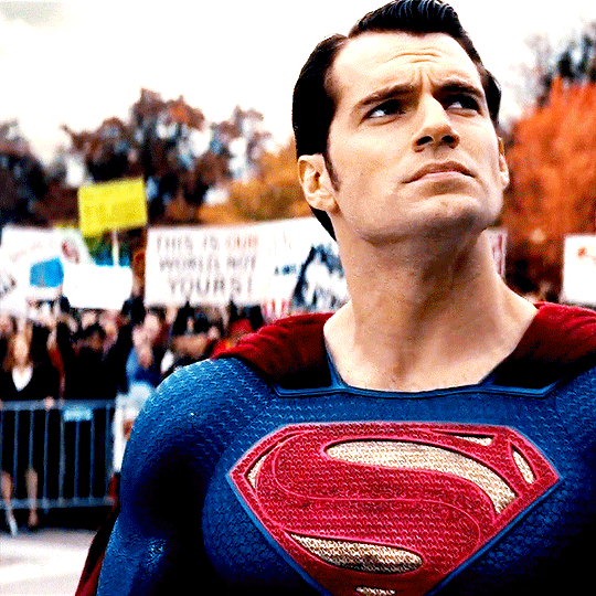 tumblr_n0bjo4BsLI1rei3gfo2_250.gif 245×368 pixels  Superman henry cavill, Superman  cavill, Henry cavill