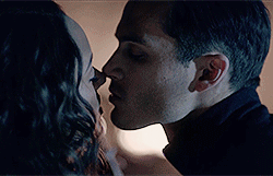 Bonenzo Bonnie And Enzo S Scene Where They First Kiss