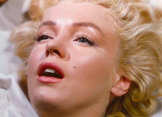 Silver Technicolor NIAGARA 1953 Dir Henry Hathaway