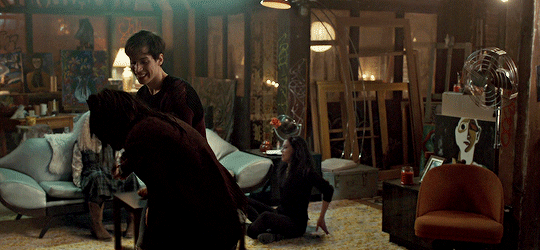 Felix And Cosima Being Adorable Orphanblackzone Orphan Black Zone