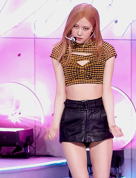 roses_are_rosie • 행크 코 잘하죠~ • Threads