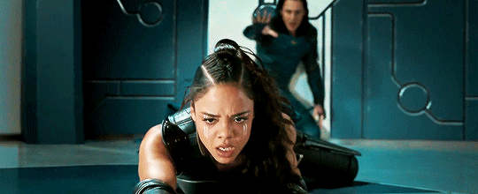 Tessa Thompson Fakes