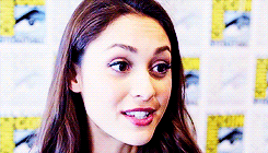 Lindsey Morgan Gifs