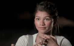 Gif Hunts By C Zendaya Coleman Gif Hunt