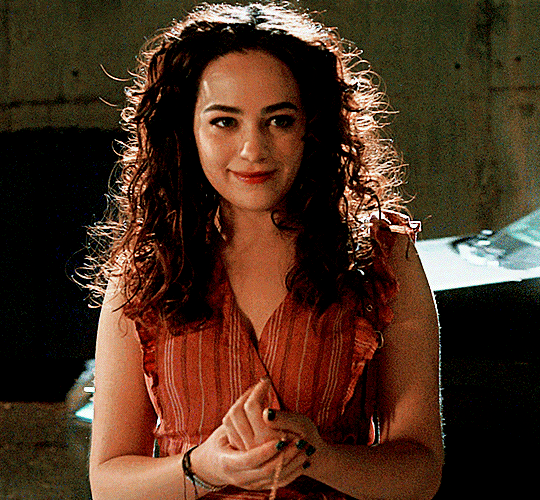 Mary Mouser As Samantha Larusso In Cobra Kai ɪᴛꜱ ᴀ ʟᴀʀᴜꜱꜱᴏ ᴛʜɪɴɢ