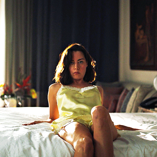 Harper Spiller played by Aubrey Plaza on The White Lotus
