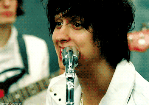 julian casablancas, the strokes and you only live once - image #211699 on