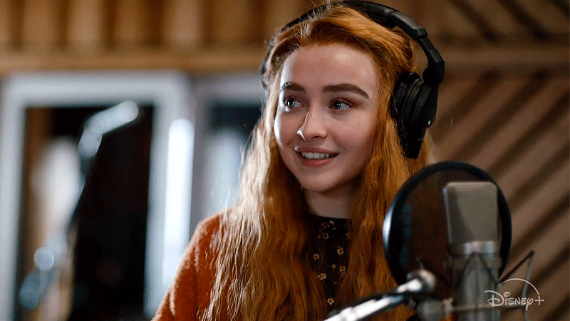 Sabrina Carpenter Updates — Sabrina Carpenter as Sammy Brown in Disney+'s