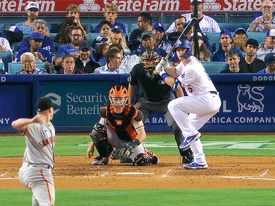 catcher thighs and baseball skies — Gavin Lux » Dodgers @ Padres